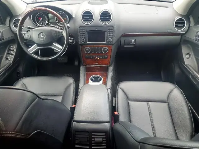 BMW X5 2011 photo 8