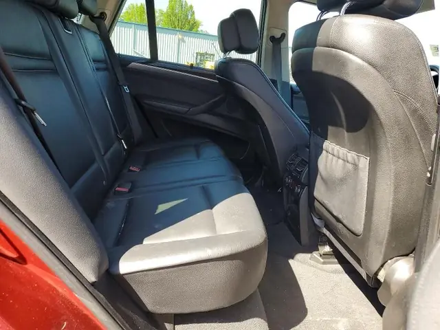 TOYOTA CAMRY 2026 photo 10