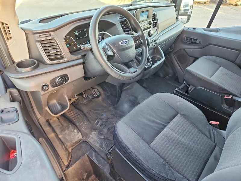 MERCEDES-BENZ C 2018 photo 8