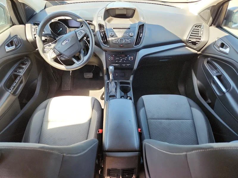 MERCEDES-BENZ C 2017 photo 8