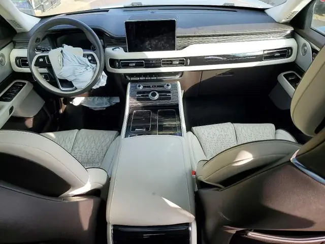 PORSCHE MACAN 2019 photo 8