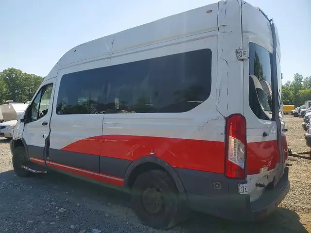 FORD ECONOLINE 2024 photo 2