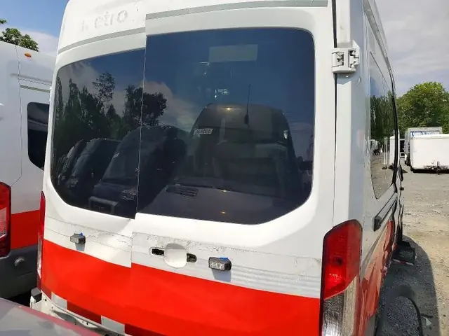 FORD ECONOLINE 2024 photo 10