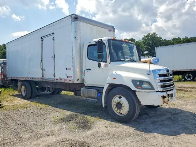 CHEVROLET EXPRESS G2500 2020 photo 4