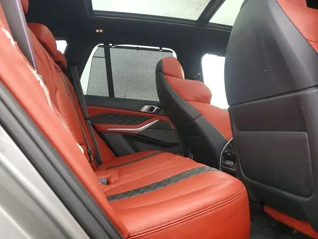 KIA SPORTAGE 2023 photo 11