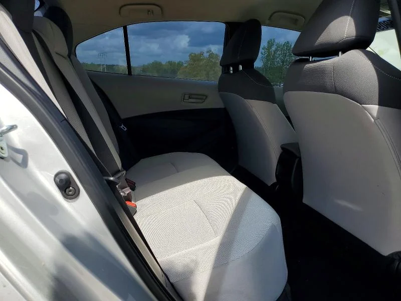 MERCEDES-BENZ E 2017 photo 10