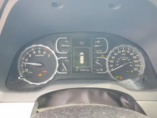 FORD F550 2015 photo 9
