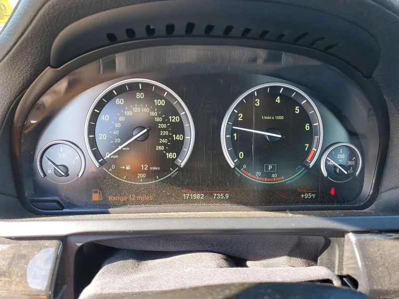 CHRYSLER TOWN & COUNTRY 2000 photo 9