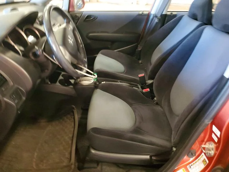 TOYOTA TUNDRA 2021 photo 7