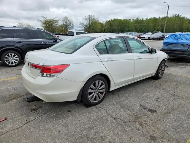 TESLA MODEL 3 2023 photo 3