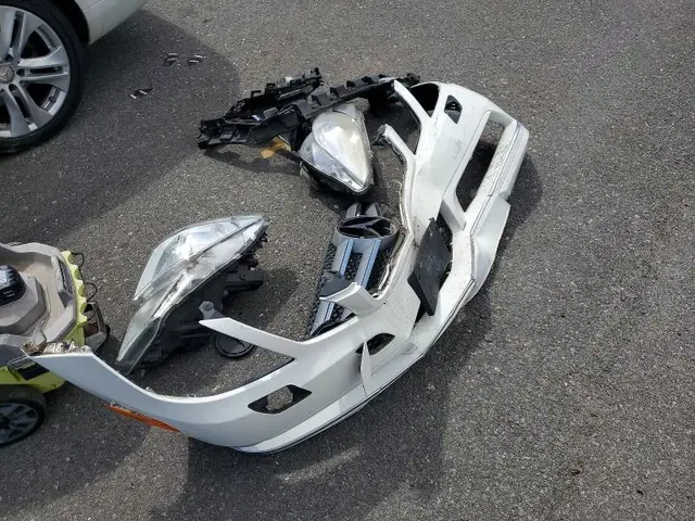 HONDA FIT 2012 photo 12