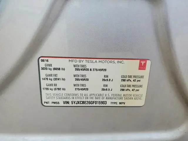 TESLA MODEL X 2016 photo 13