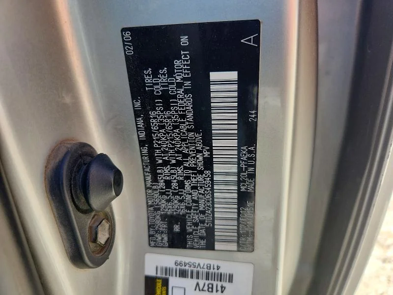 TOYOTA SIENNA 2006 photo 12