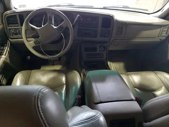 GMC YUKON 2003 photo 8