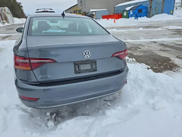 VOLKSWAGEN JETTA 2019 photo 6