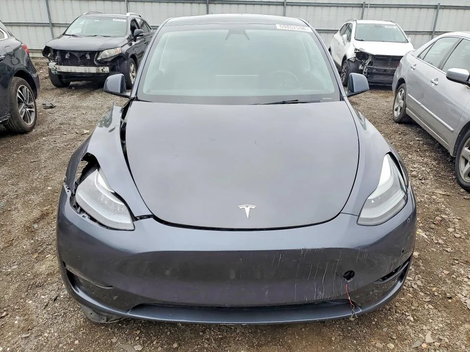 TESLA MODEL Y 2021 photo 5