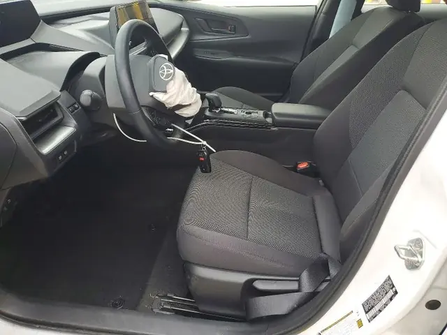 TOYOTA PRIUS 2024 photo 7