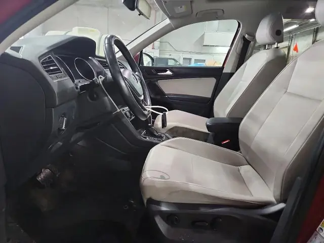 VOLKSWAGEN TIGUAN 2018 photo 7