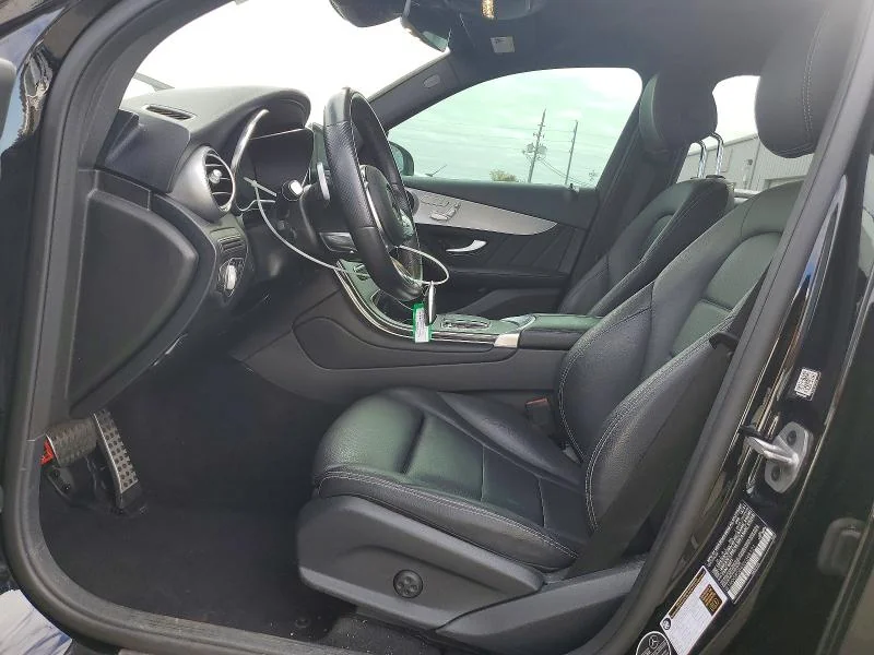 MERCEDES-BENZ GLC 2022 photo 7