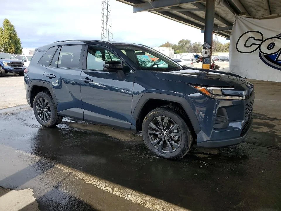 TOYOTA RAV4 2026 photo 4