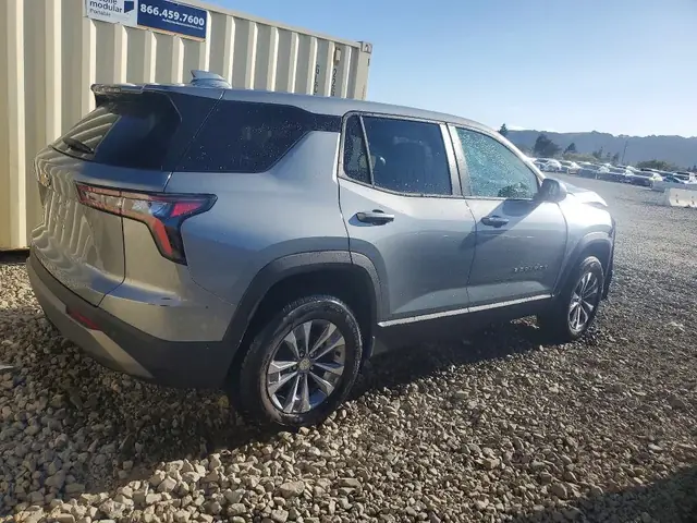 CHEVROLET EQUINOX 2026 photo 3