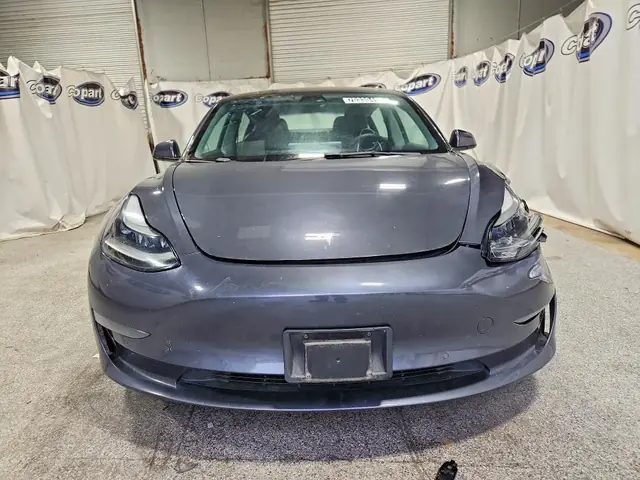 TESLA MODEL 3 2022 photo 5