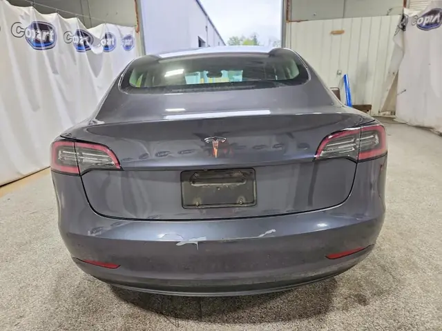 TESLA MODEL 3 2022 photo 6