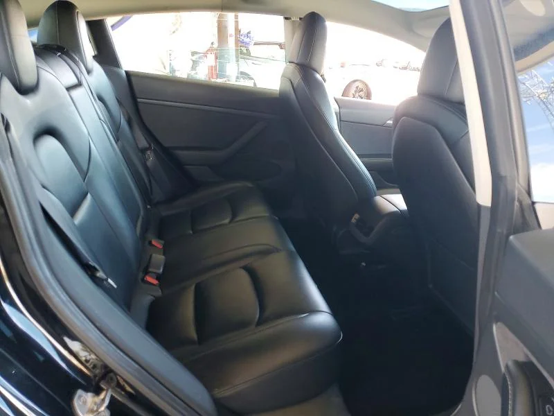 TESLA MODEL 3 2022 photo 10