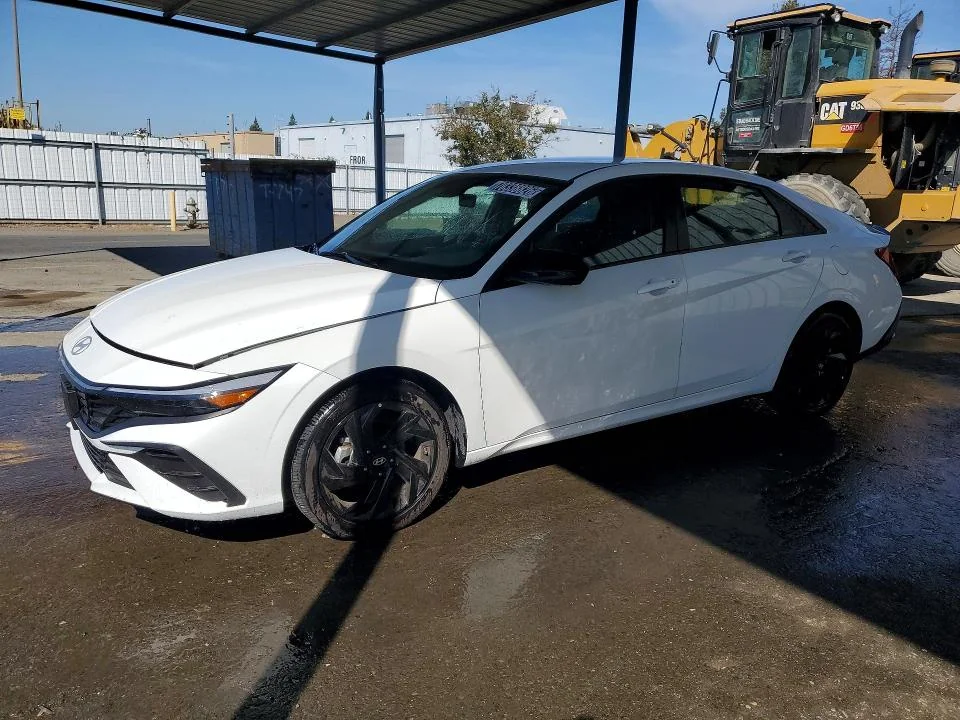 HYUNDAI ELANTRA 2026 — REAR END