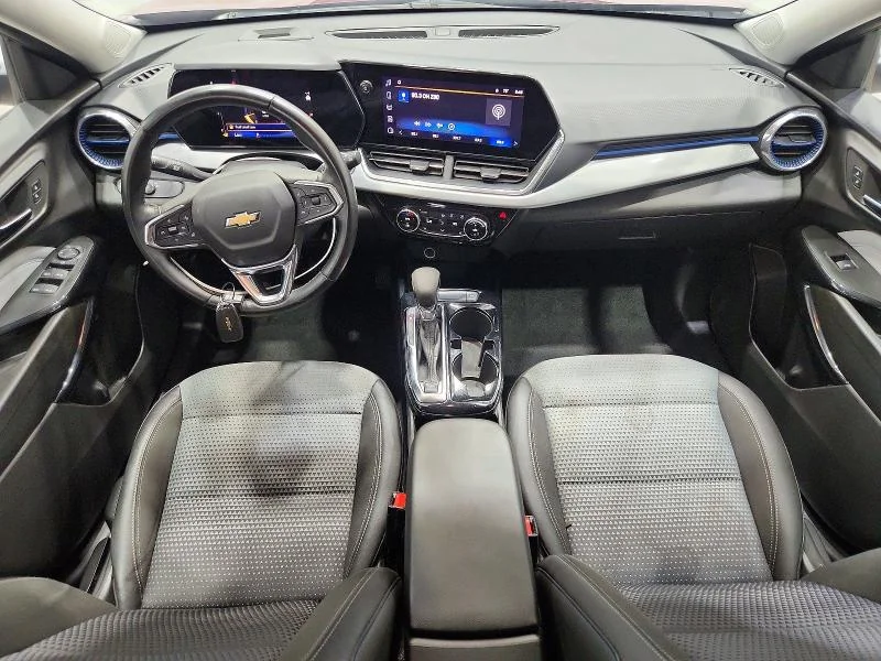 CHEVROLET TRAX 2025 photo 8