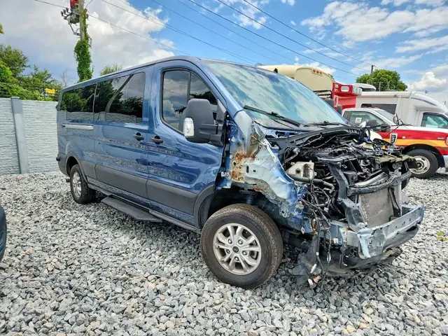 FORD TRANSIT 2024 photo 4