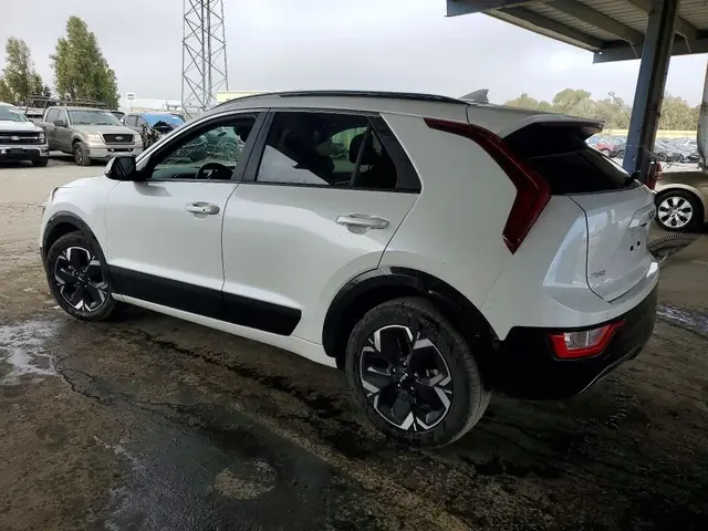 KIA NIRO 2024 photo 2