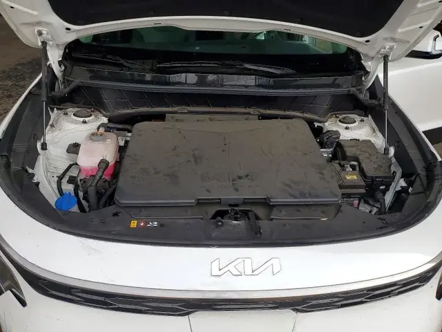 KIA NIRO 2024 photo 11