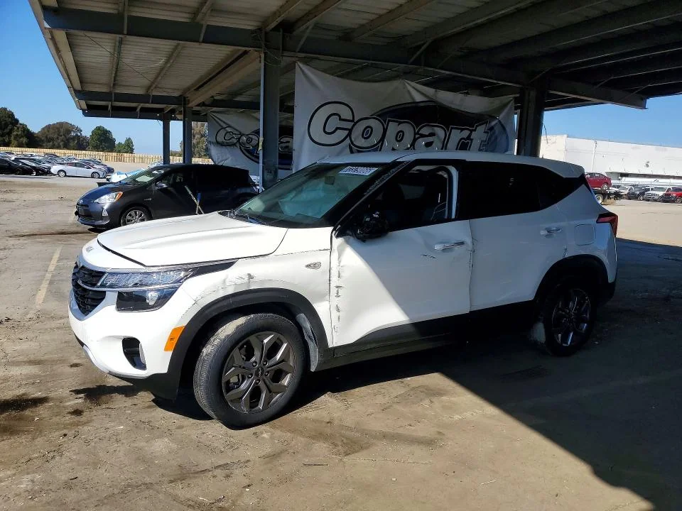 KIA SELTOS 2026 — SIDE
