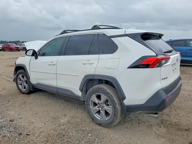 TOYOTA RAV4 2022 photo 2