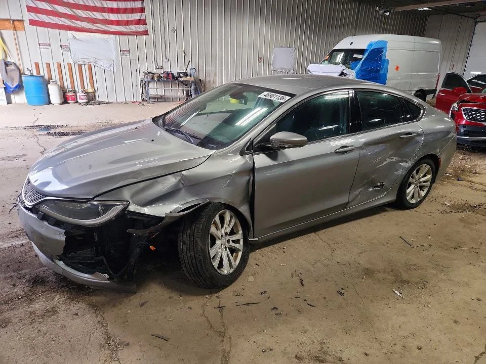 CHRYSLER 200 2016 — FRONT END