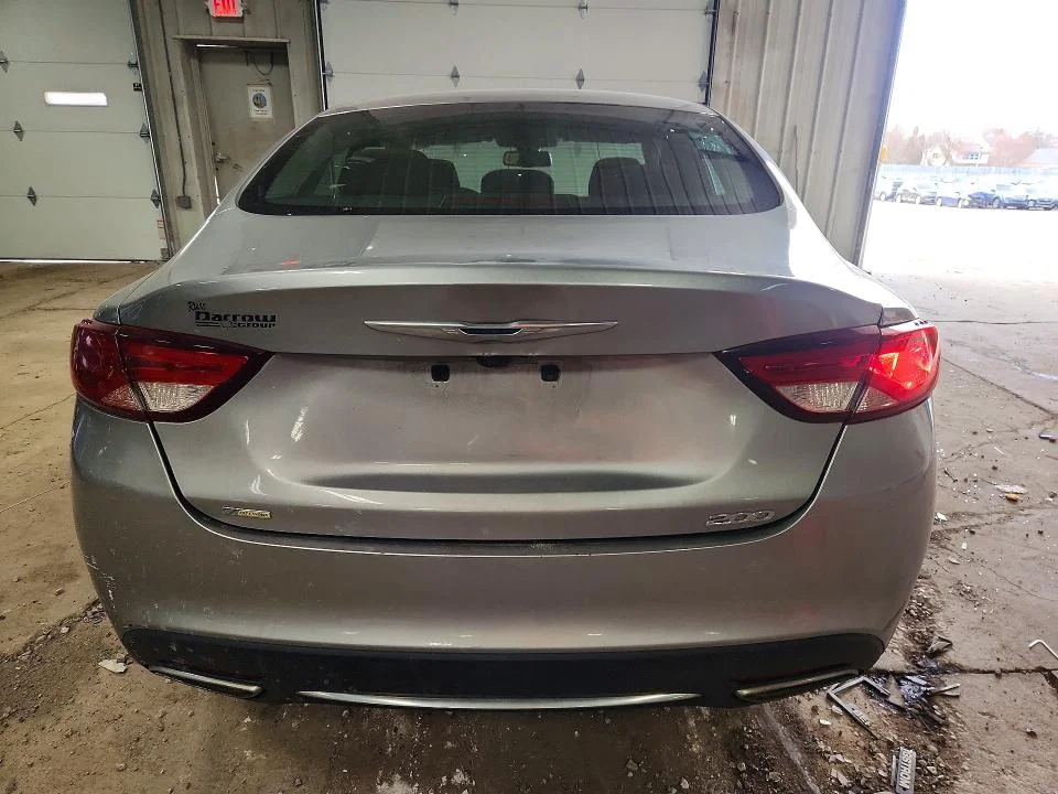 CHRYSLER 200 2016 photo 12