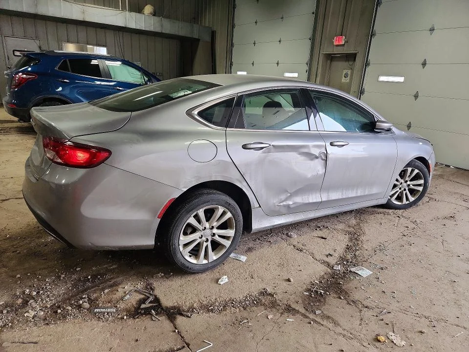CHRYSLER 200 2016 photo 5