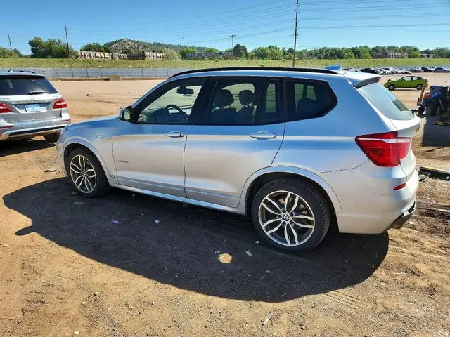 BMW 530E 2019 photo 2