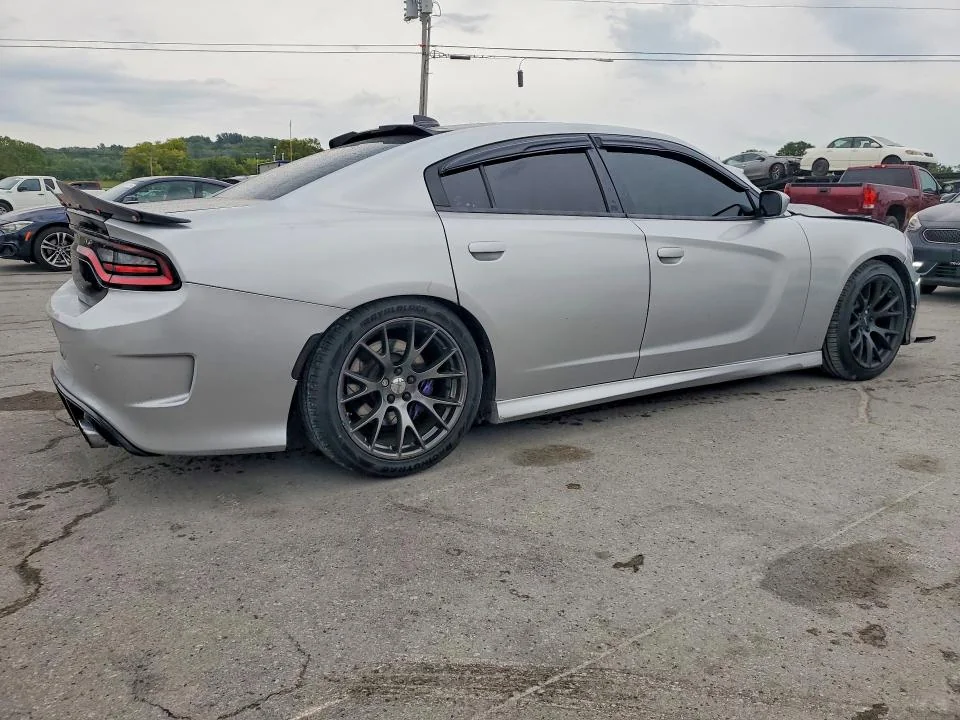 DODGE CHARGER 2019 photo 3