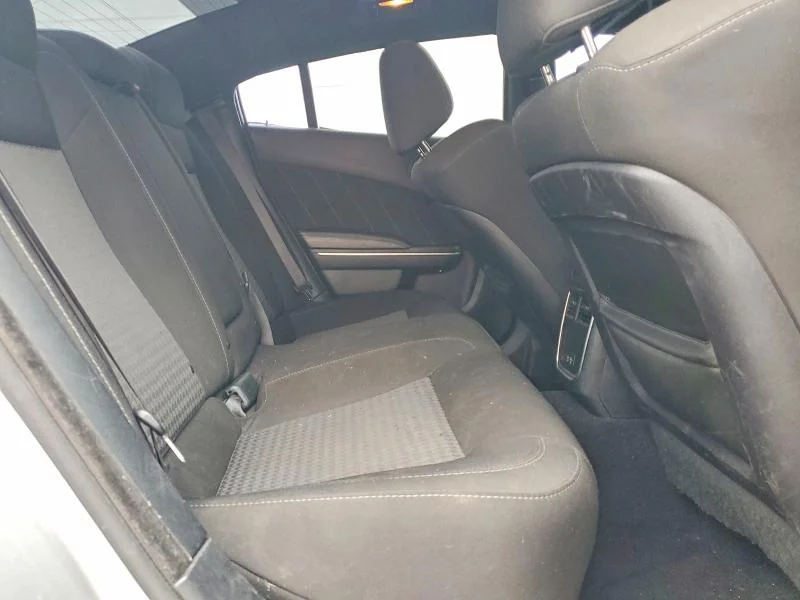 DODGE CHARGER 2019 photo 10