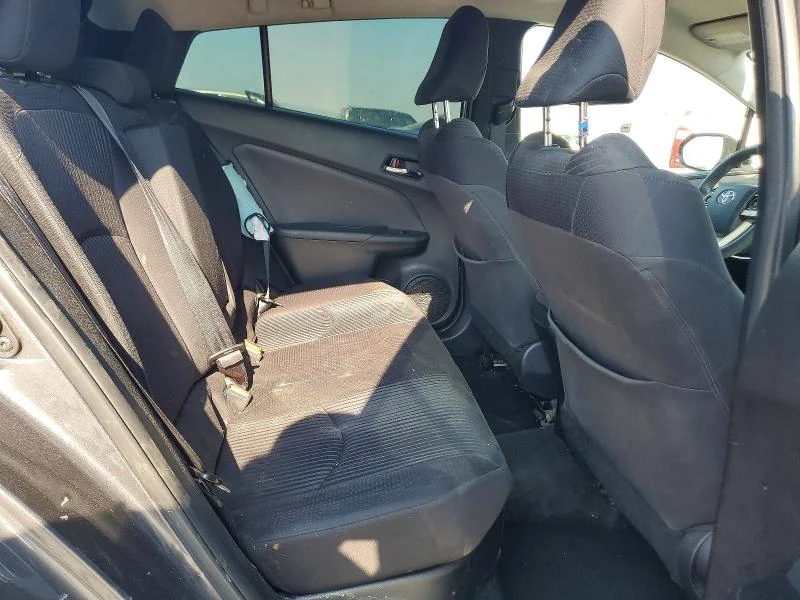 TOYOTA PRIUS 2017 photo 10