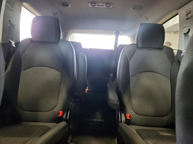 CHEVROLET TRAVERSE 2017 photo 10