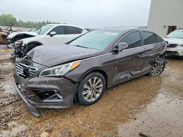 HYUNDAI SONATA 2015 — REAR END