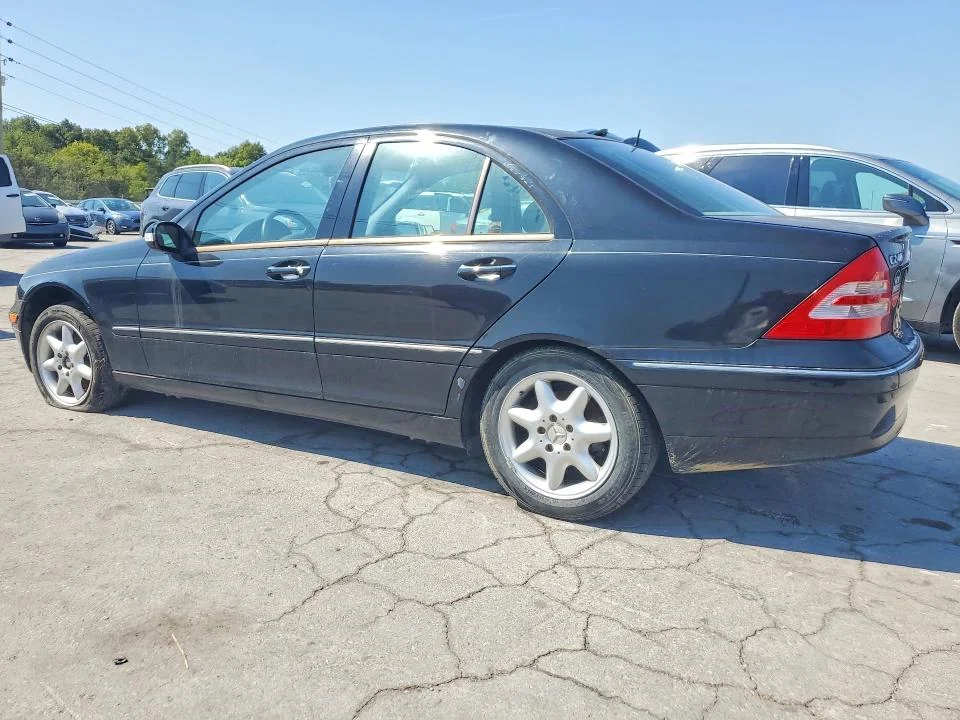 MERCEDES-BENZ C 2003 photo 2