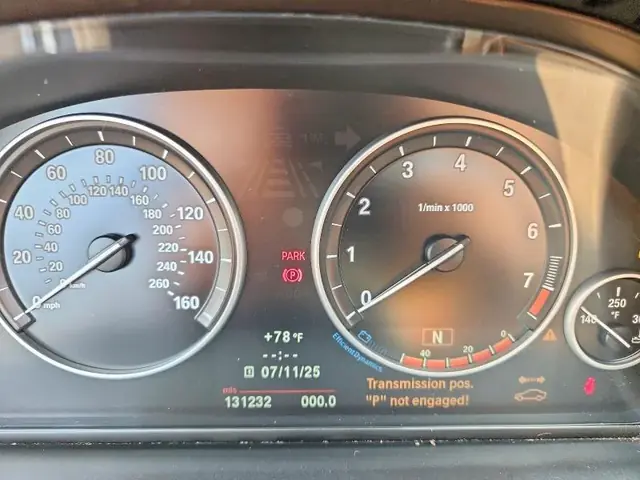 BMW 328 2011 photo 9