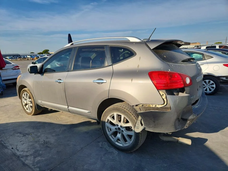 NISSAN ROGUE 2012 photo 2