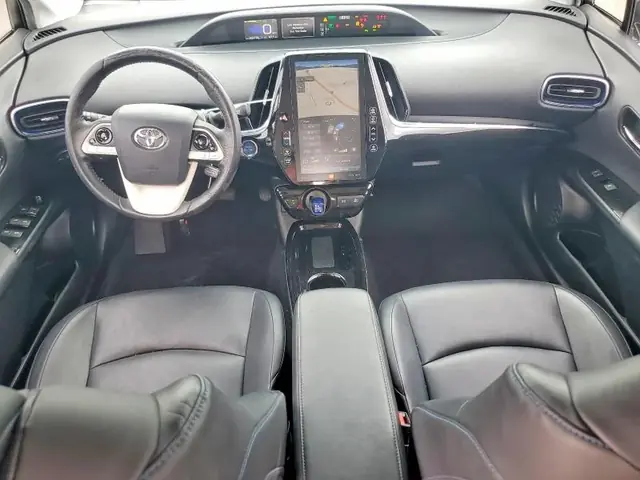 TOYOTA PRIUS 2018 photo 8