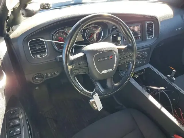 DODGE CHARGER 2021 photo 8