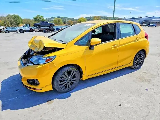HONDA FIT 2018 — FRONT END